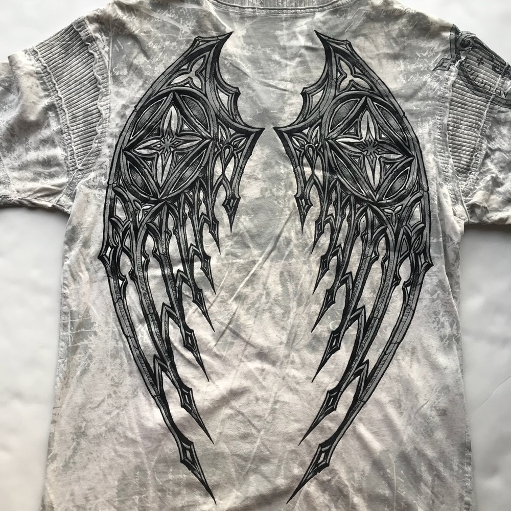 Affliction men’s buckle shirt sz large with wings